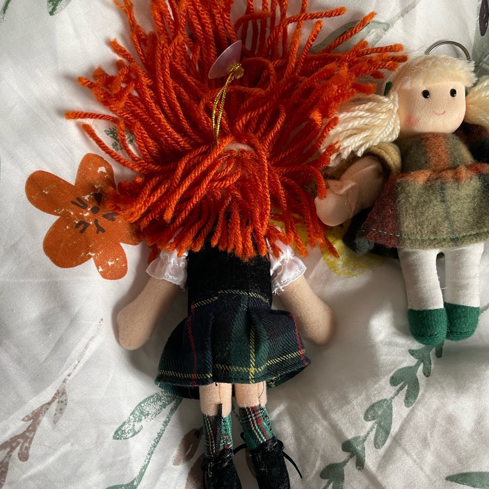 Colorful Irish Doll Set with Red and Green Outfits - Picture 2 of 6